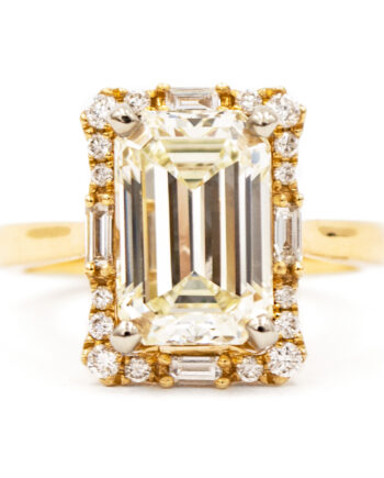Emerald-cut Diamond Engagement Ring (3.32ct)